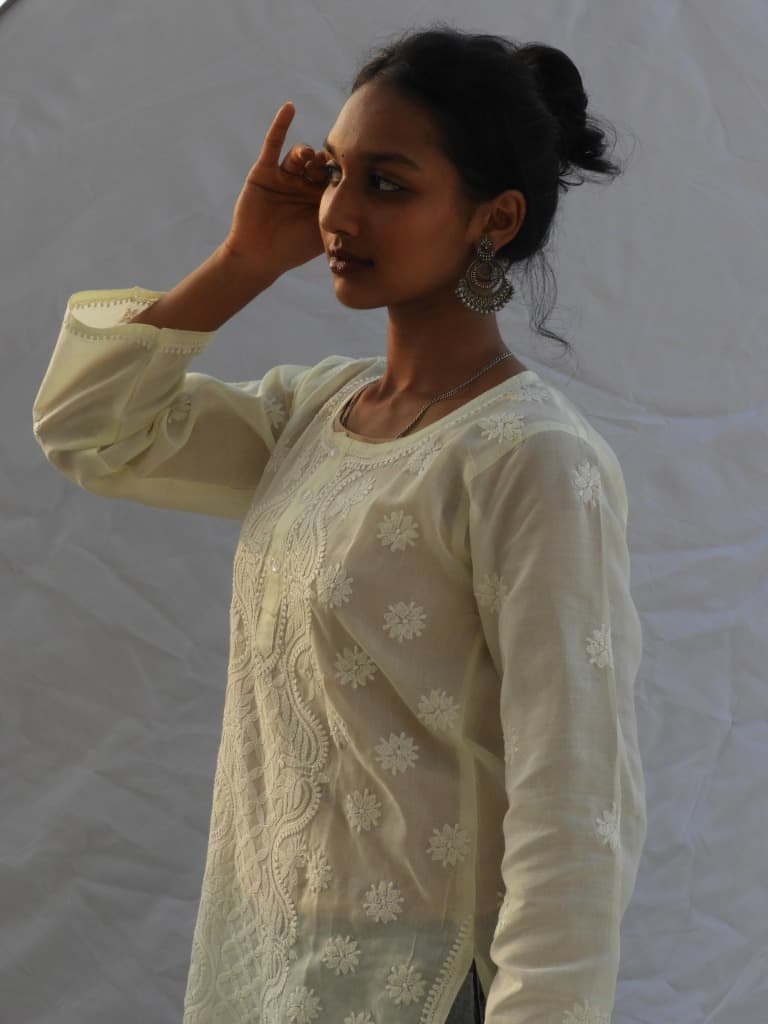 Short Kurtis & Tops